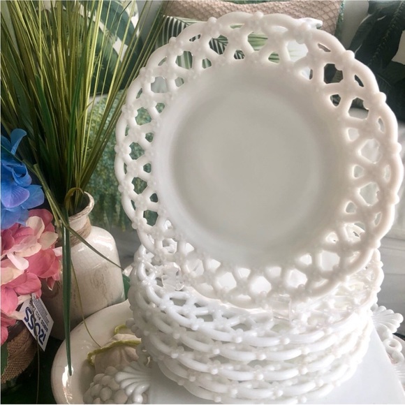 3) Vintage Forget Me Not Reticulated Milk Glass by WESTMORELAND Brunch Plates - Picture 2 of 5